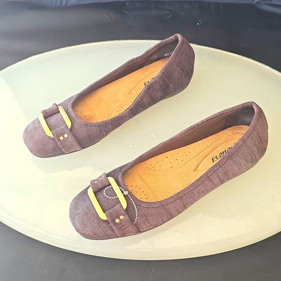 Trotters Sizzle Ballet Flats Brown Lady 9-SS  Flats / Gold Accents Toe Box Nwob - Picture 8 of 16